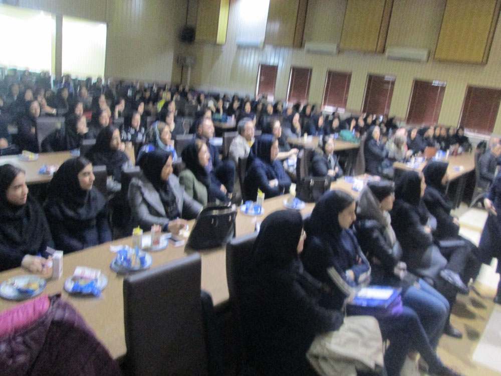 جشن پیروزی انقلاب و تقدیر از برگزیدگان کنکور سراسری و ممتازین ترم اول