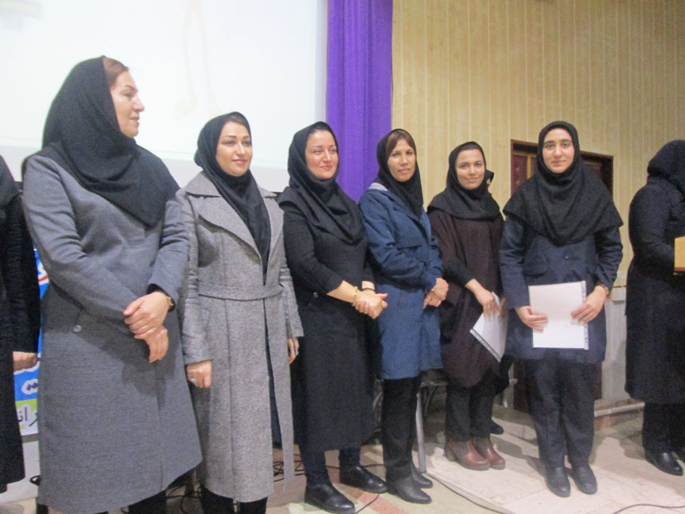 جشن پیروزی انقلاب و تقدیر از برگزیدگان کنکور سراسری و ممتازین ترم اول
